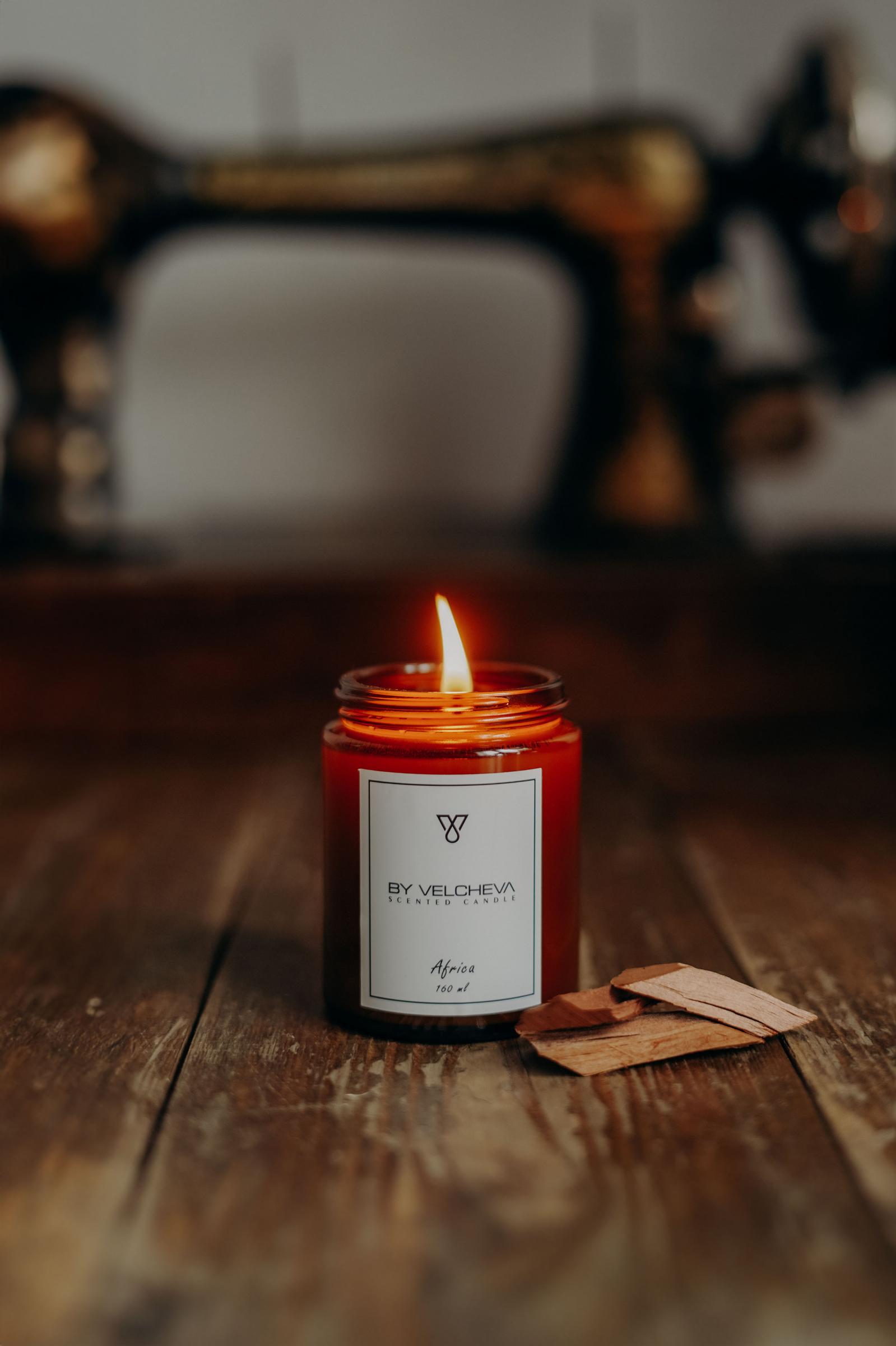 africa-scented-candle-1817-2x2400x2400x0x0x0 AFRICA - Image 1